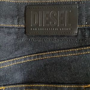 Men’s size 34 denim slim fit jeans, DIESEL, superior quality & looks good